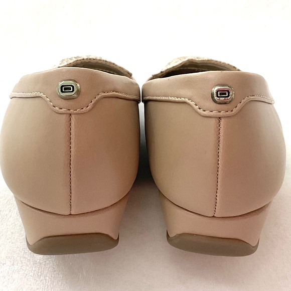 Beige Bandolino Lilas slip on leather comfort work shoes snake print  Sz 6.5M - Picture 10 of 15